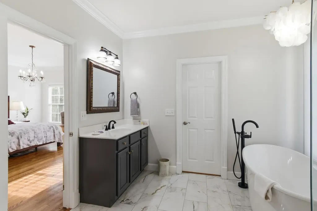 128 Deejay Drive Franklin TN 37064