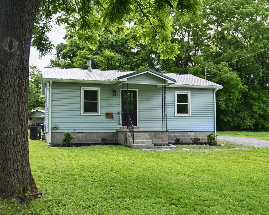 808 S Franklin Street Tullahoma TN 37388