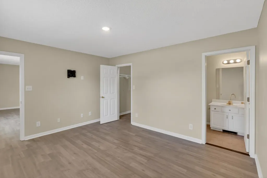 1009 Monica Drive Clarksville TN 37042