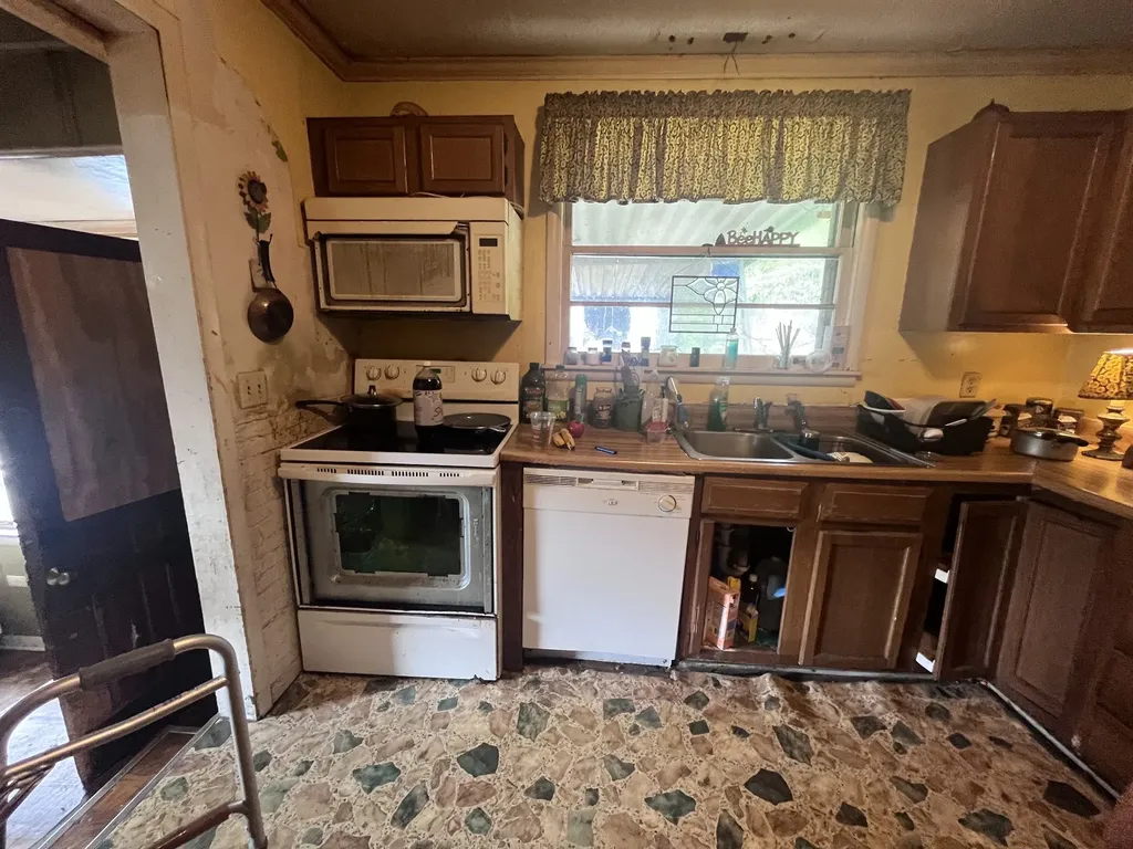 2411 Mcginnis Drive Nashville TN 37216
