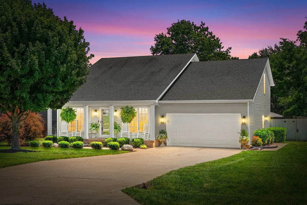 1215 Bark Ridge Circle Hopkinsville KY 42240