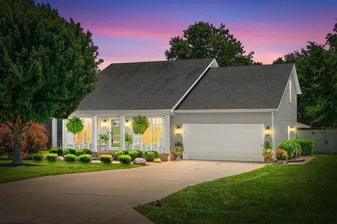 1215 Bark Ridge Circle Hopkinsville KY 42240