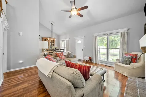 1215 Bark Ridge Circle Hopkinsville KY 42240