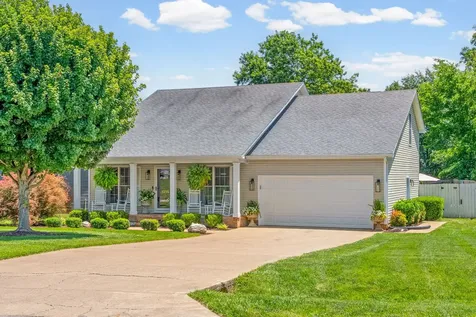 1215 Bark Ridge Circle Hopkinsville KY 42240