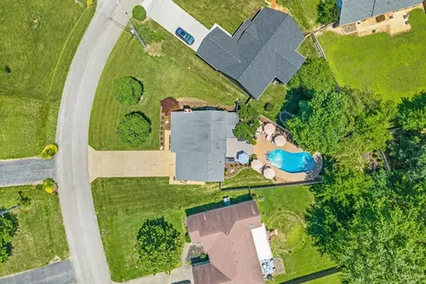 1215 Bark Ridge Circle Hopkinsville KY 42240