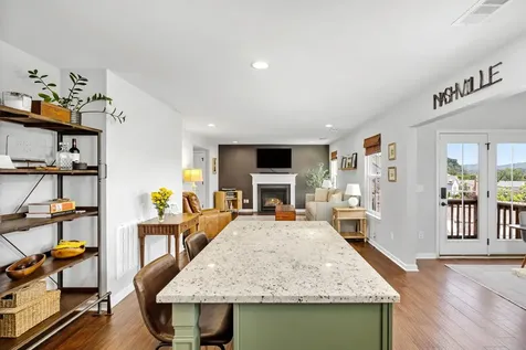 924 Fairdale Court Nashville TN 37221