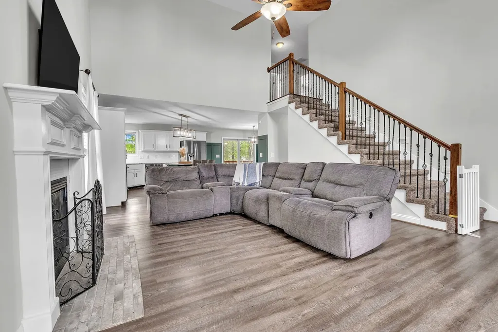270 Harper Road Clarksville TN 37043