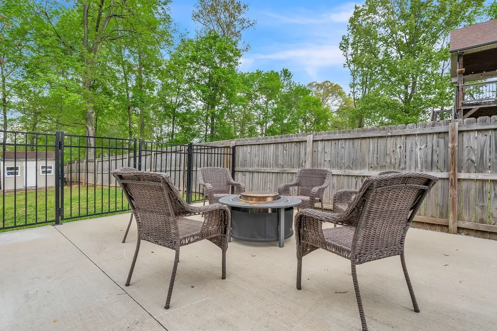 270 Harper Road Clarksville TN 37043