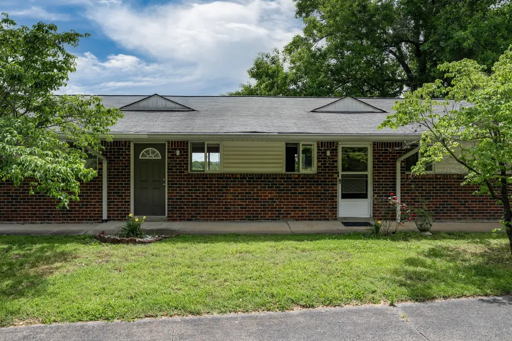 3020 3022 Fernbrook Lane Nashville TN 37214