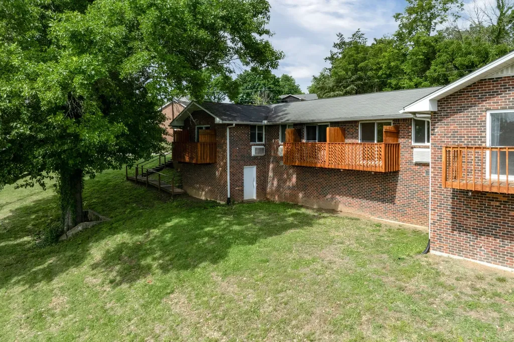 3020 3022 Fernbrook Lane Nashville TN 37214