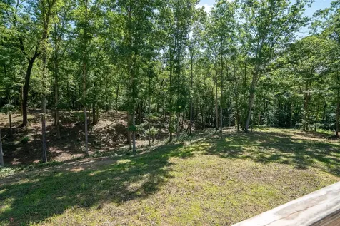 1239 Cherokee Road Waynesboro TN 38485