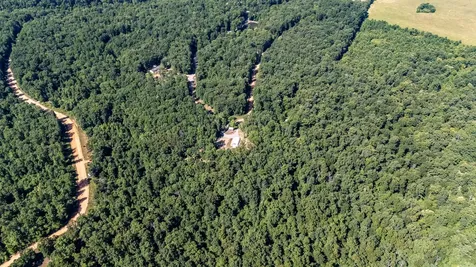 1239 Cherokee Road Waynesboro TN 38485