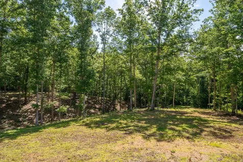 1239 Cherokee Road Waynesboro TN 38485