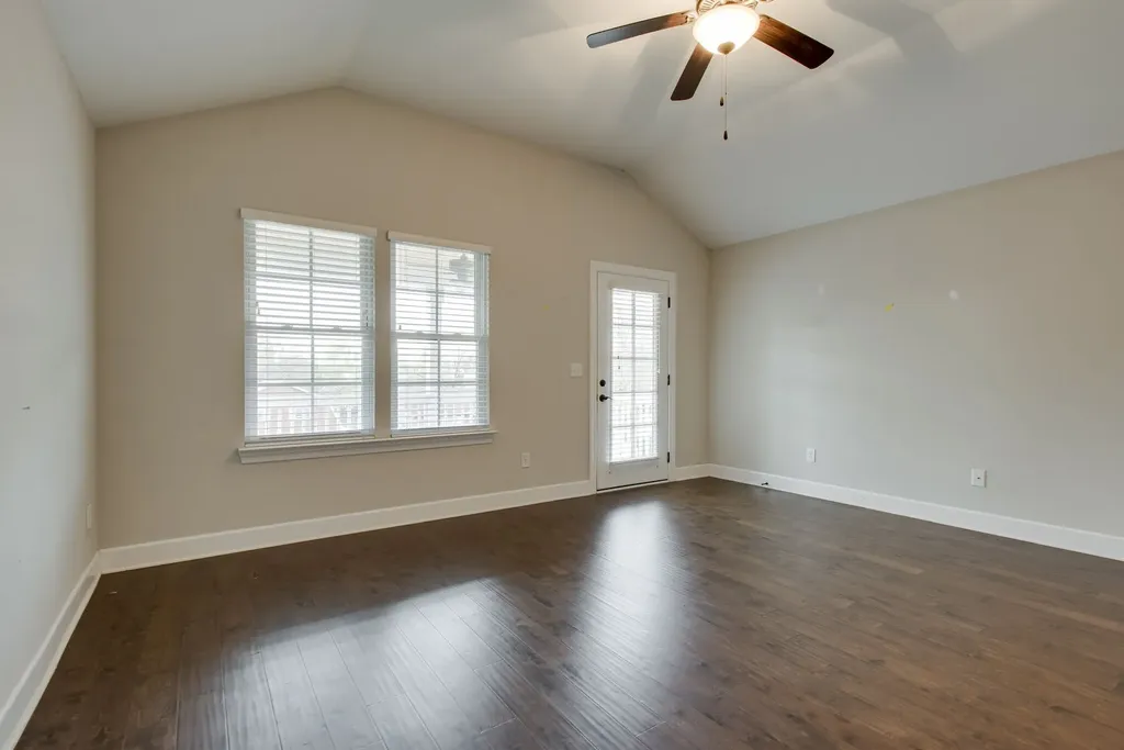 5218 Kentucky Avenue Nashville TN 37209