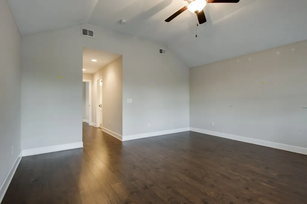 5218 Kentucky Avenue Nashville TN 37209
