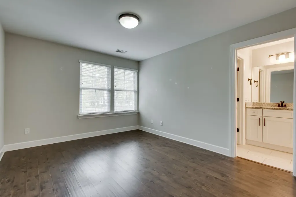 5218 Kentucky Avenue Nashville TN 37209