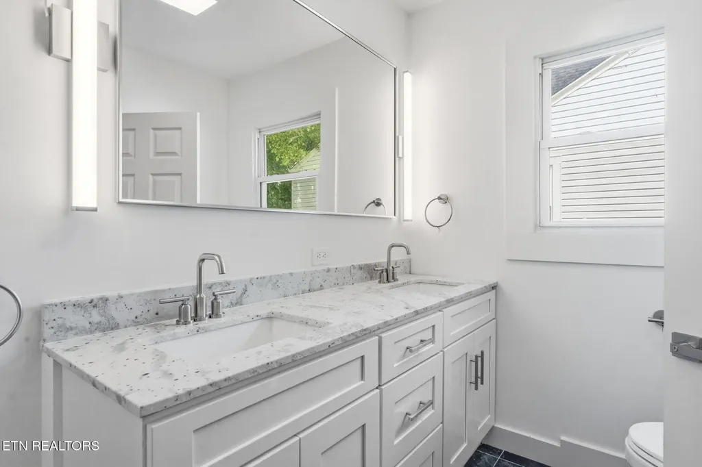 3317 Monmouth Street Knoxville TN 37917