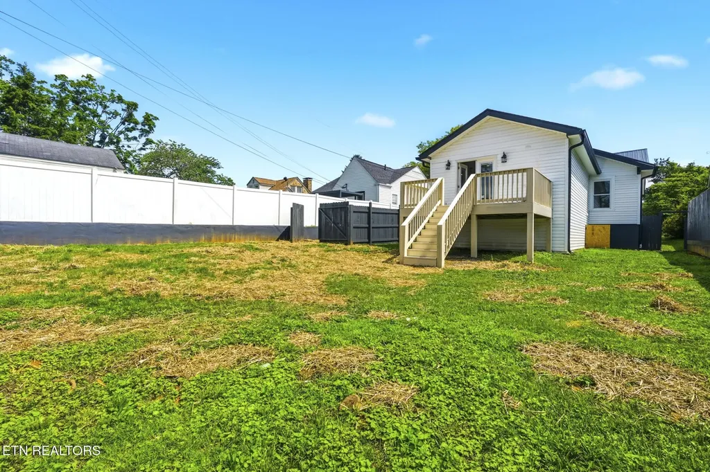 3317 Monmouth Street Knoxville TN 37917