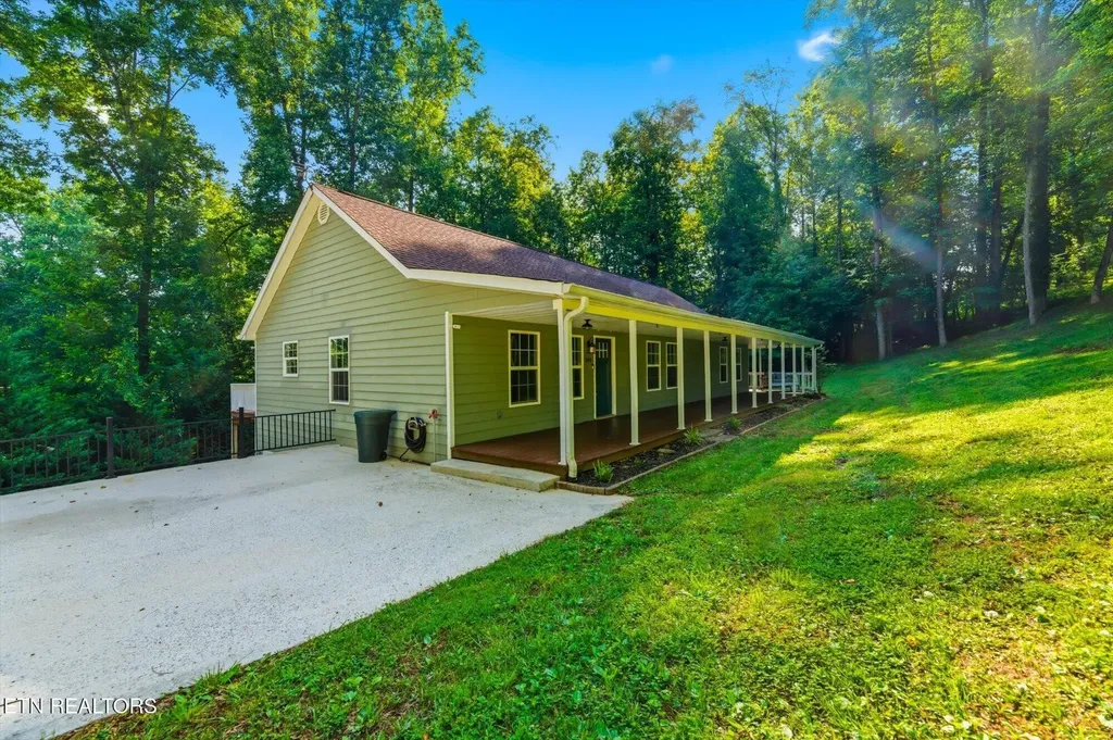 240 Scenic Drive Dayton TN 37321
