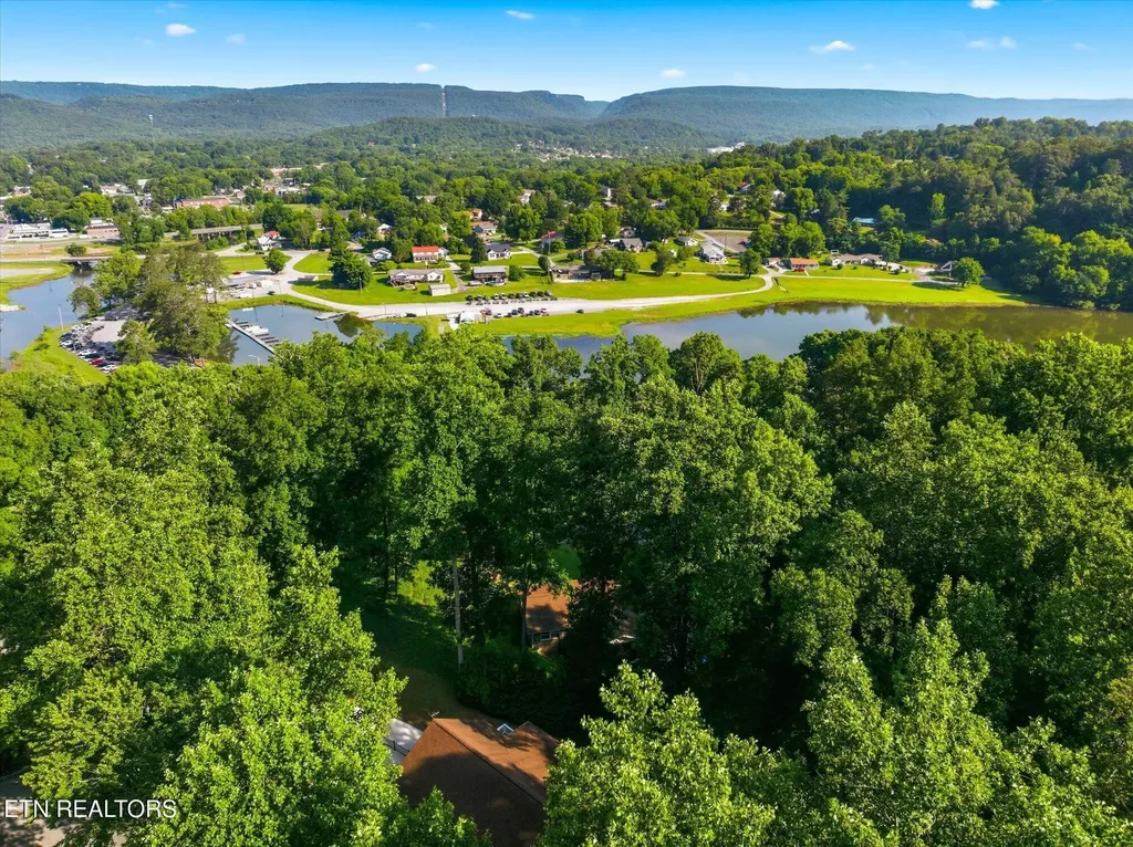 240 Scenic Drive Dayton TN 37321