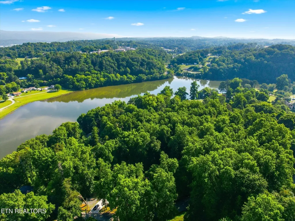 240 Scenic Drive Dayton TN 37321