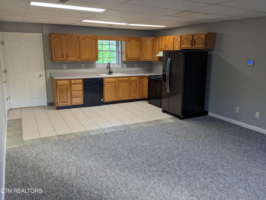 2482 Elk Way Newport TN 37821