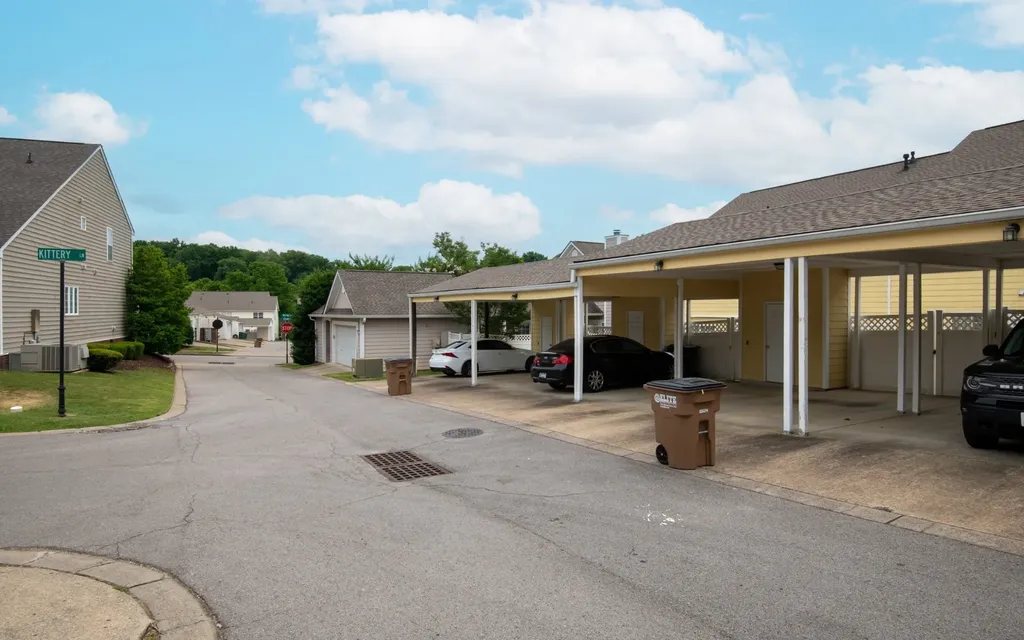 7111 Lenox Village Drive Nashville TN 37211