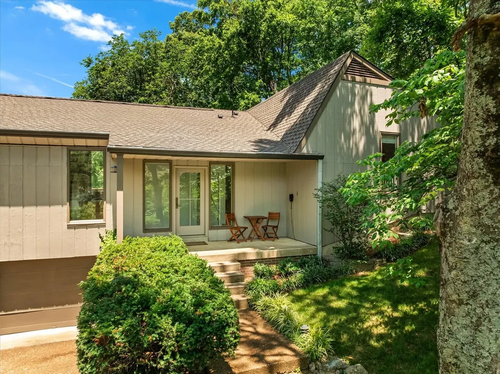 1102 Brentwood Lane Brentwood TN 37027