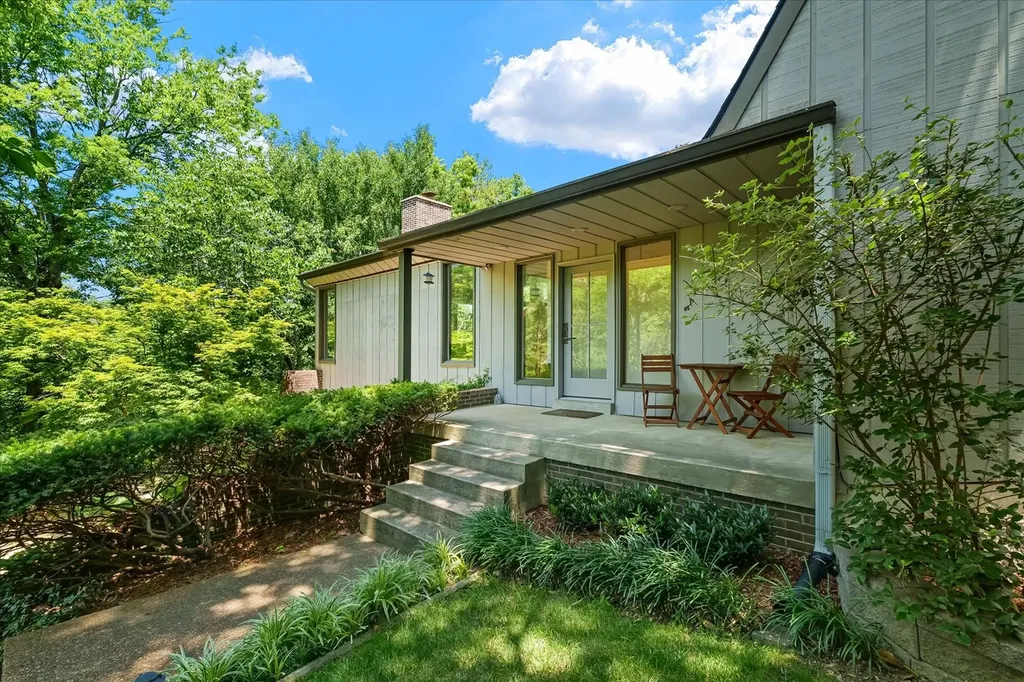 1102 Brentwood Lane Brentwood TN 37027