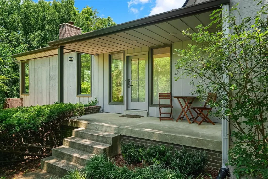 1102 Brentwood Lane Brentwood TN 37027
