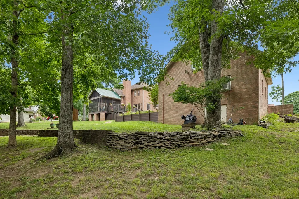 1171 S Wrights Lane Gallatin TN 37066