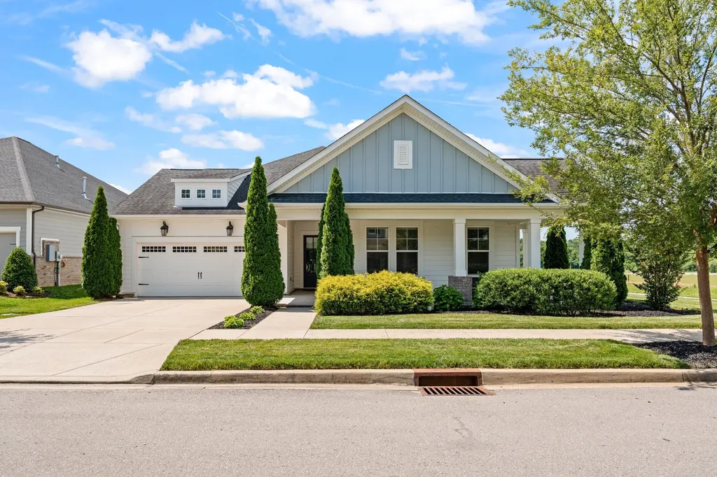 102 Edenburg Drive Hendersonville TN 37075