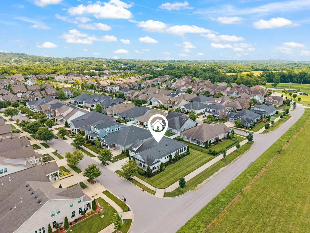 102 Edenburg Drive Hendersonville TN 37075