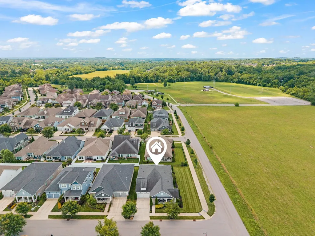 102 Edenburg Drive Hendersonville TN 37075