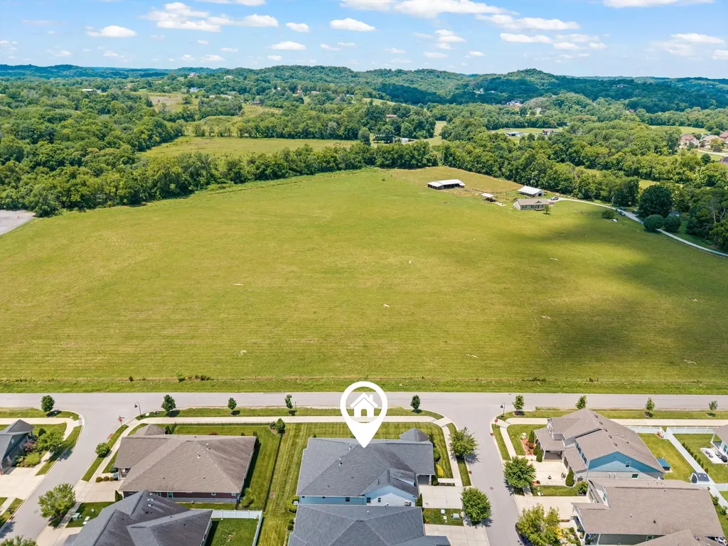 102 Edenburg Drive Hendersonville TN 37075