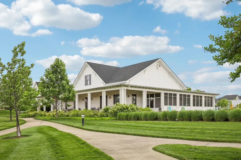102 Edenburg Drive Hendersonville TN 37075