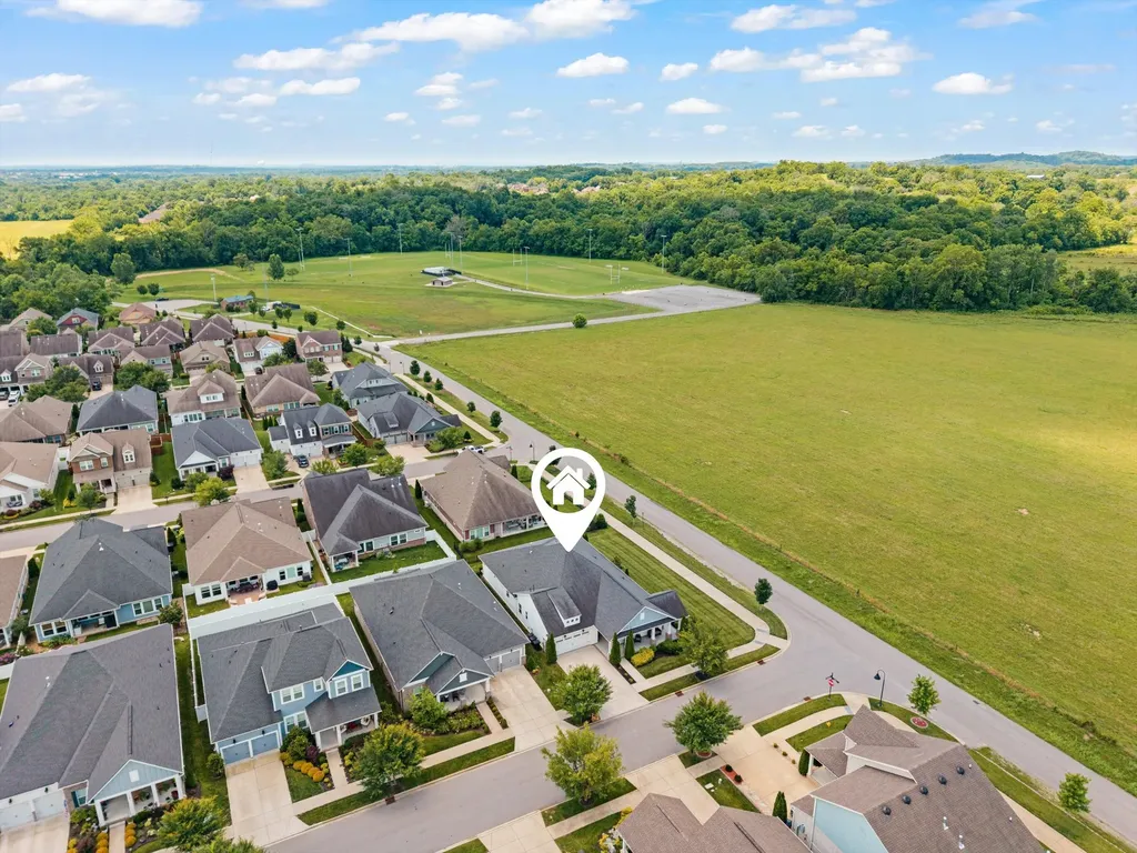 102 Edenburg Drive Hendersonville TN 37075