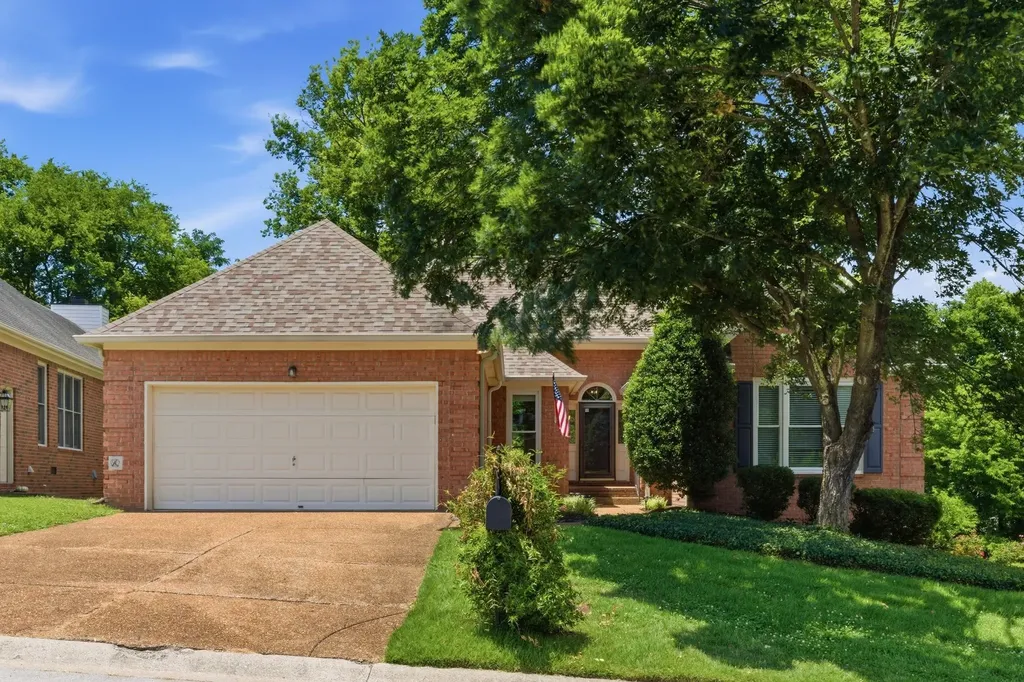 5137 Fredericksburg Way, E Brentwood TN 37027