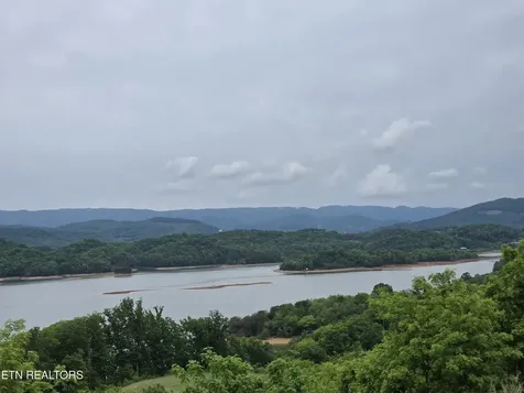 267 Waterview Way Morristown TN 37814