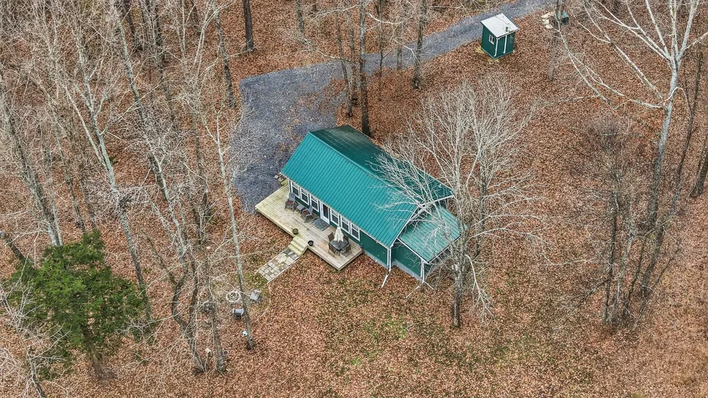 1015 Strawhill Road, SE Cleveland TN 37323