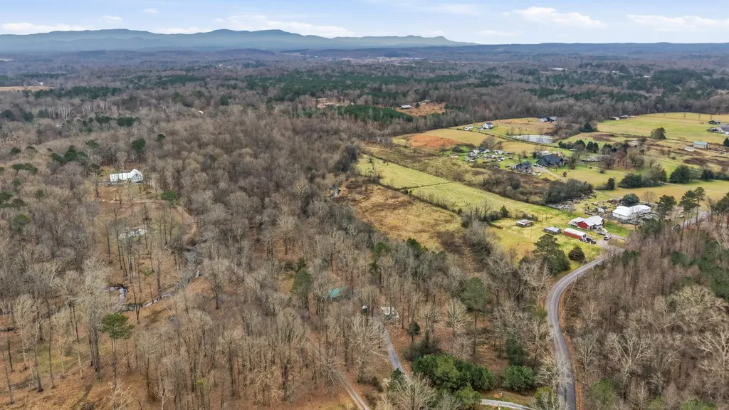 1015 Strawhill Road, SE Cleveland TN 37323