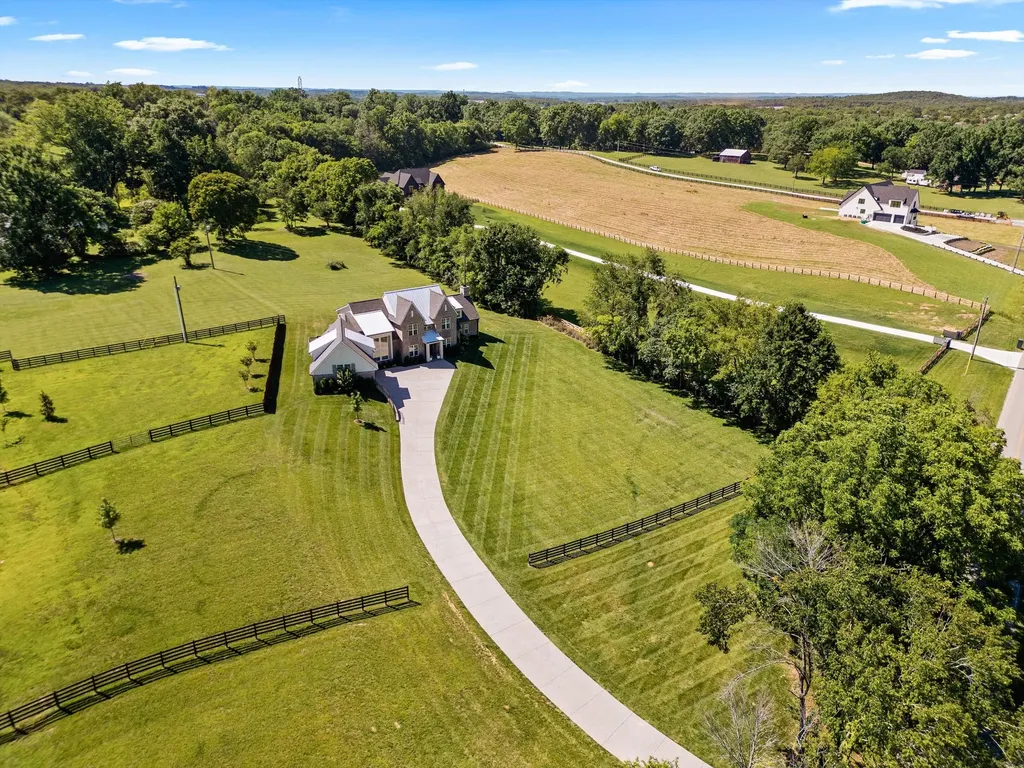 1510 Martha Leeville Road Lebanon TN 37090