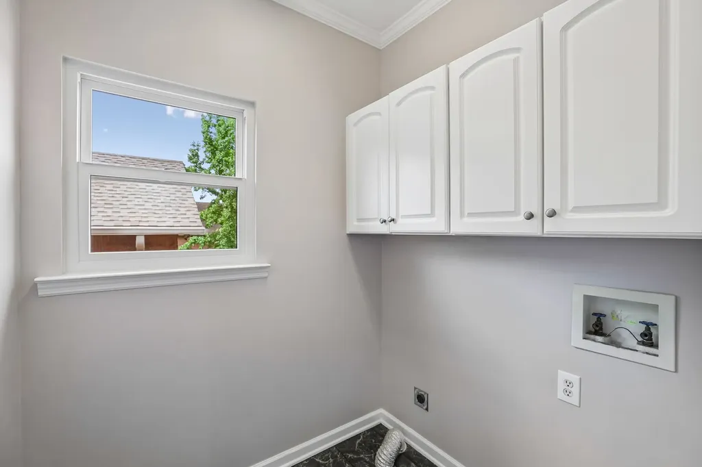 213 Fox Hunt Lane Lebanon TN 37087