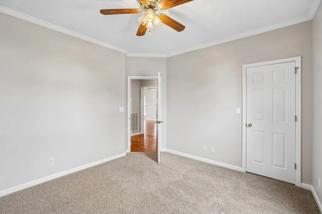 213 Fox Hunt Lane Lebanon TN 37087