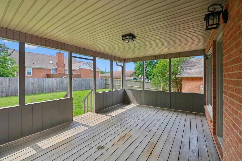 213 Fox Hunt Lane Lebanon TN 37087