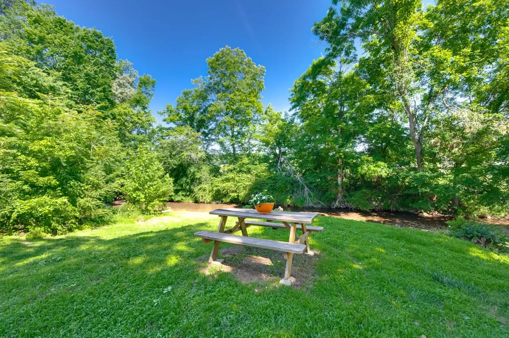 1397 Westfield Road Dickson TN 37055