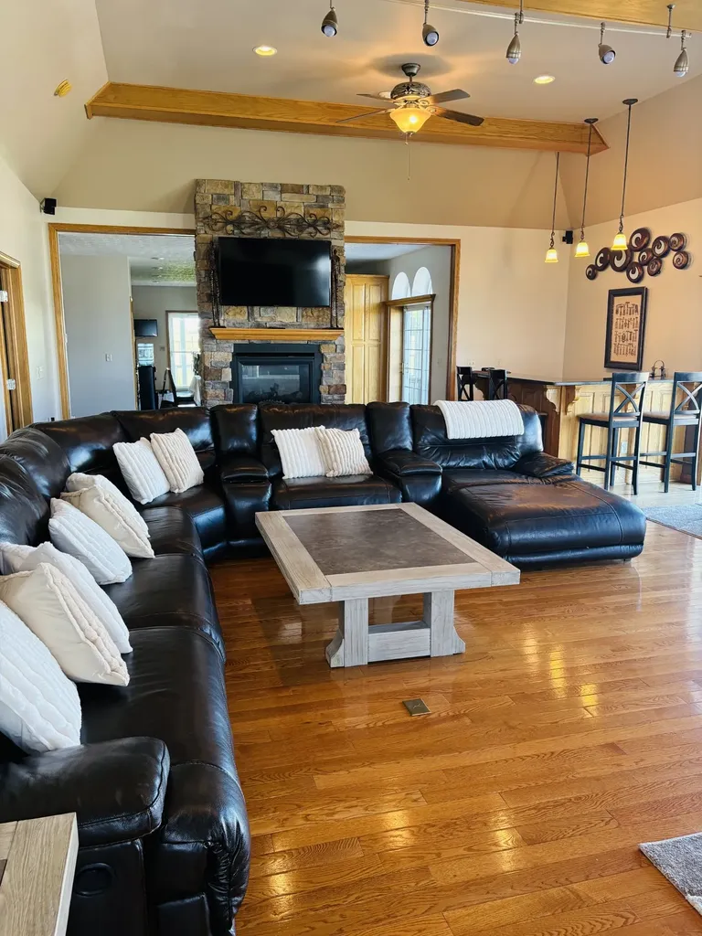 684 Matlock Road Bowling Green KY 42104