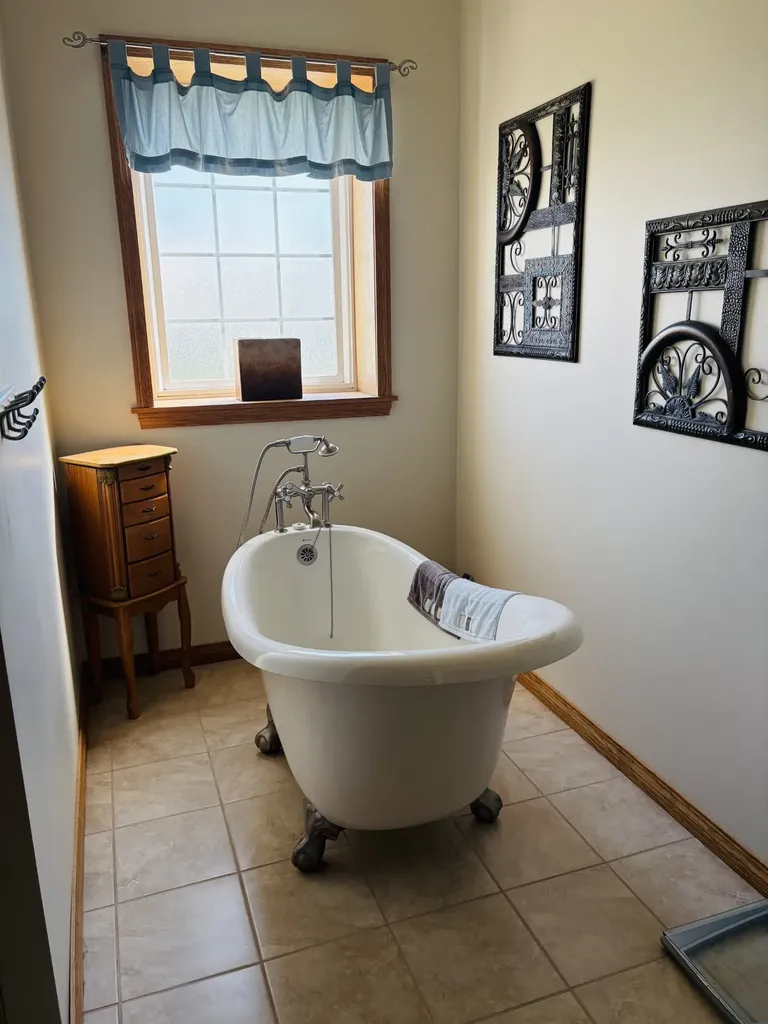 684 Matlock Road Bowling Green KY 42104