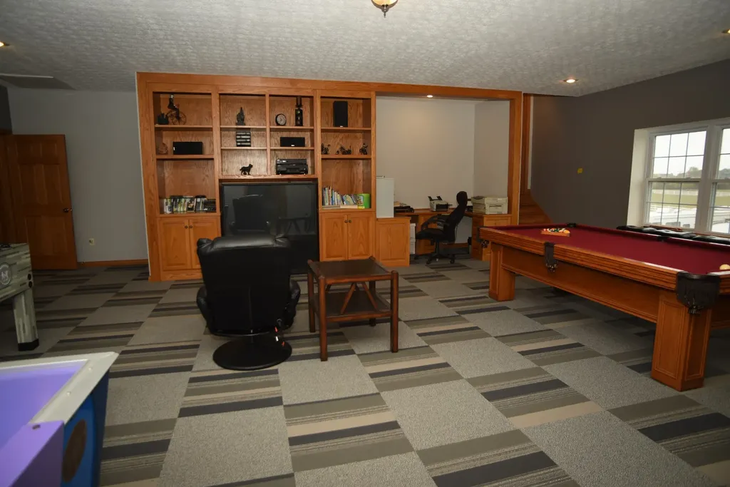 684 Matlock Road Bowling Green KY 42104