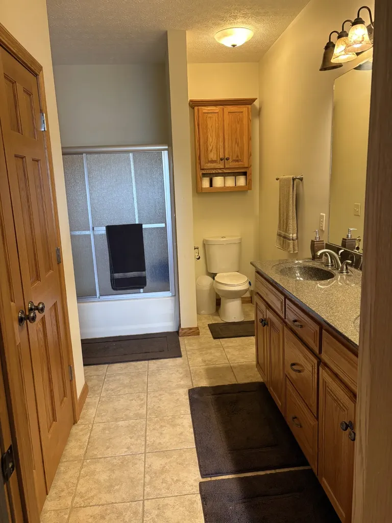 684 Matlock Road Bowling Green KY 42104